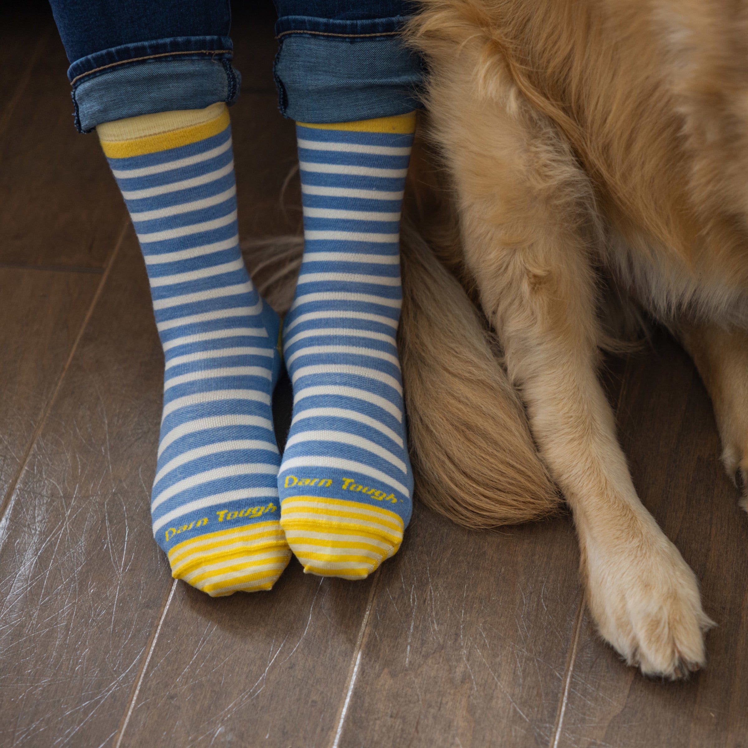 Darn Tough Socks Women's Morgan Crew Lightweight Lifestyle Socks - Image 4