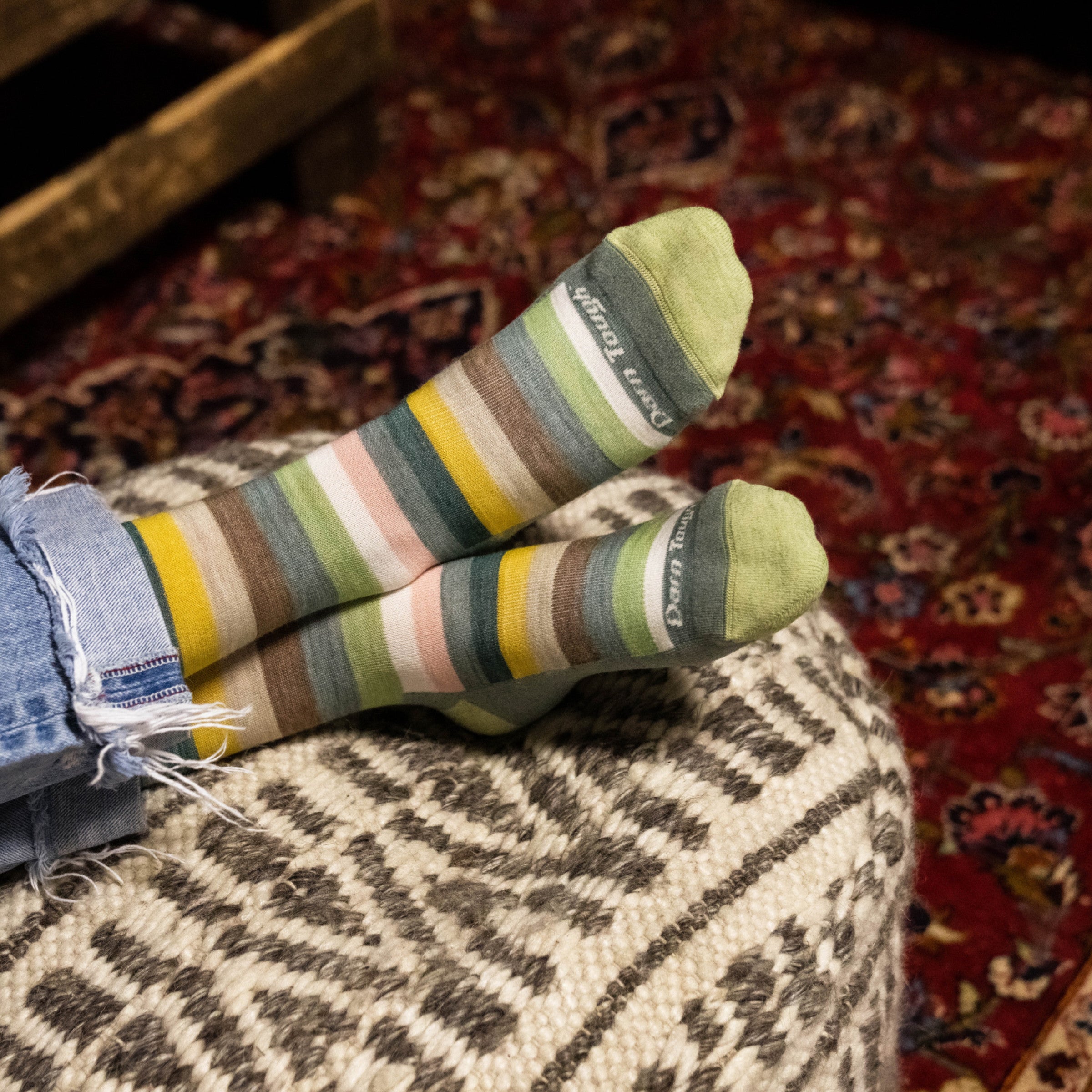 Darn Tough Socks Women's Mystic Stripe Crew Lightweight Lifestyle Socks - Image 9