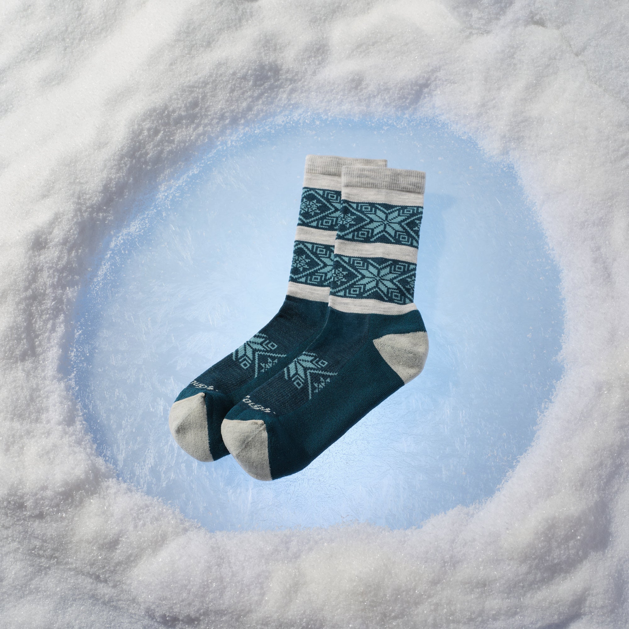 Darn Tough Socks Women's Elsa Crew Lightweight Lifestyle Socks - Image 3