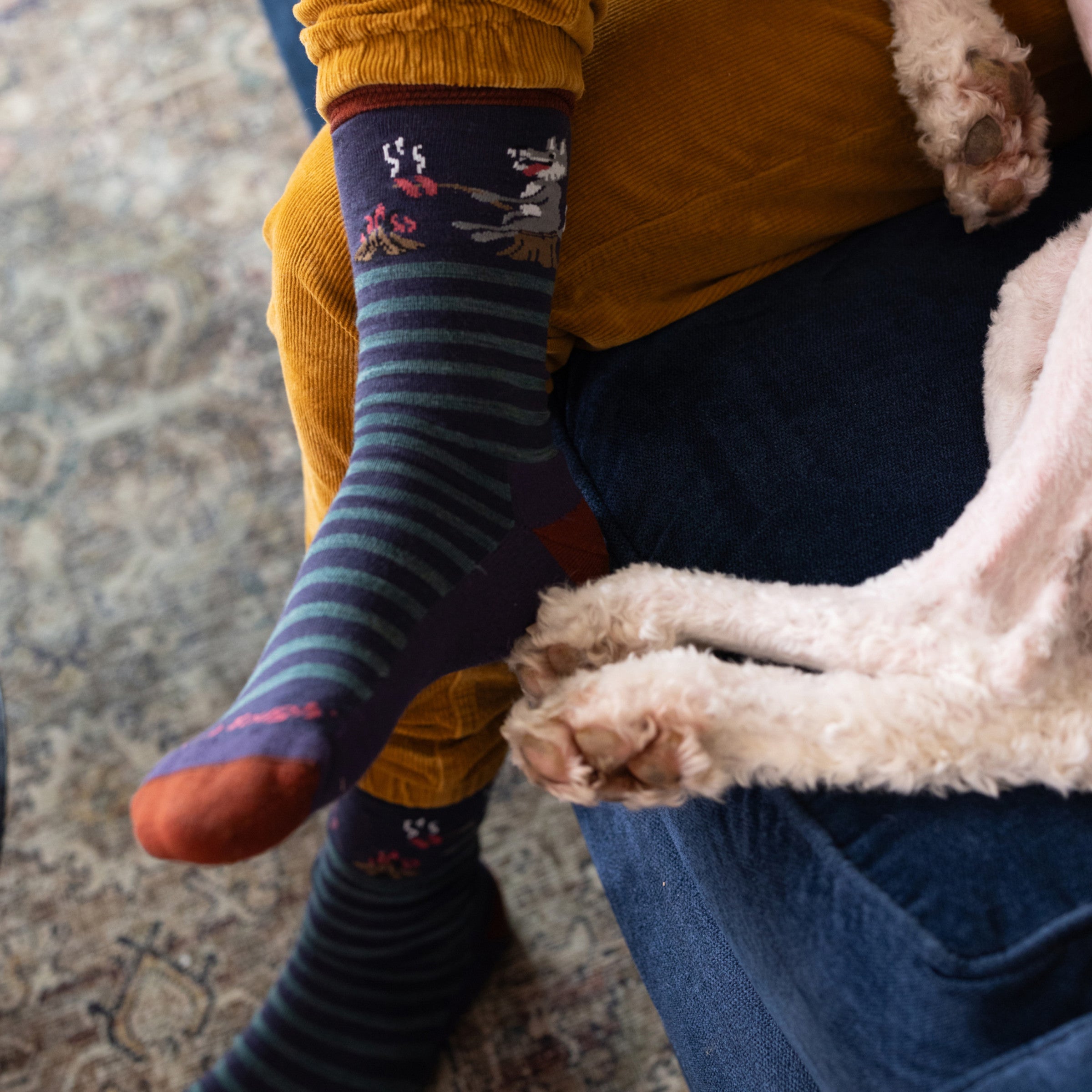 Darn Tough Socks Men's Wild Life Crew Lightweight Lifestyle Socks - Image 7