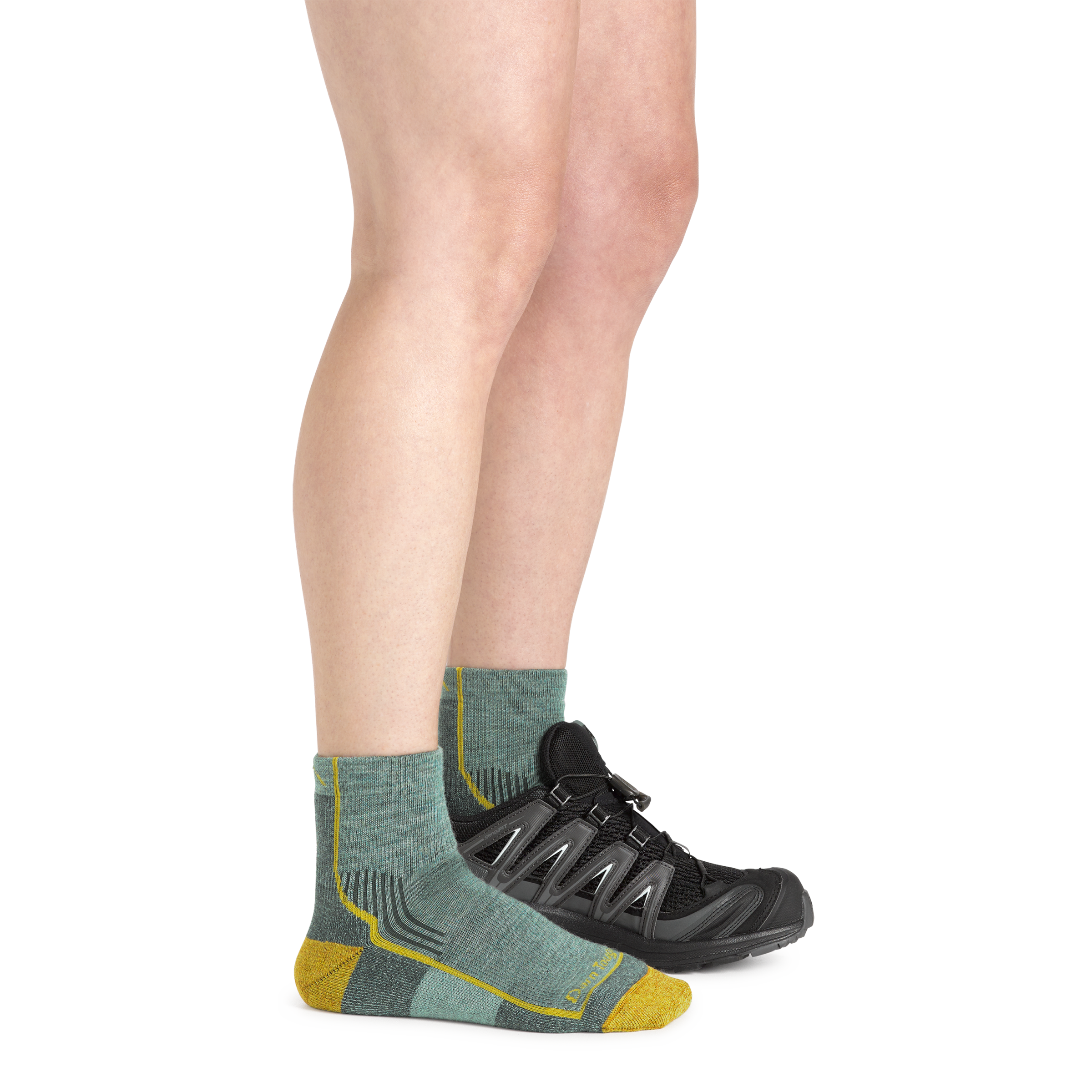 Darn Tough Socks Women's Hiker Quarter Midweight Hiking Socks - Image 8