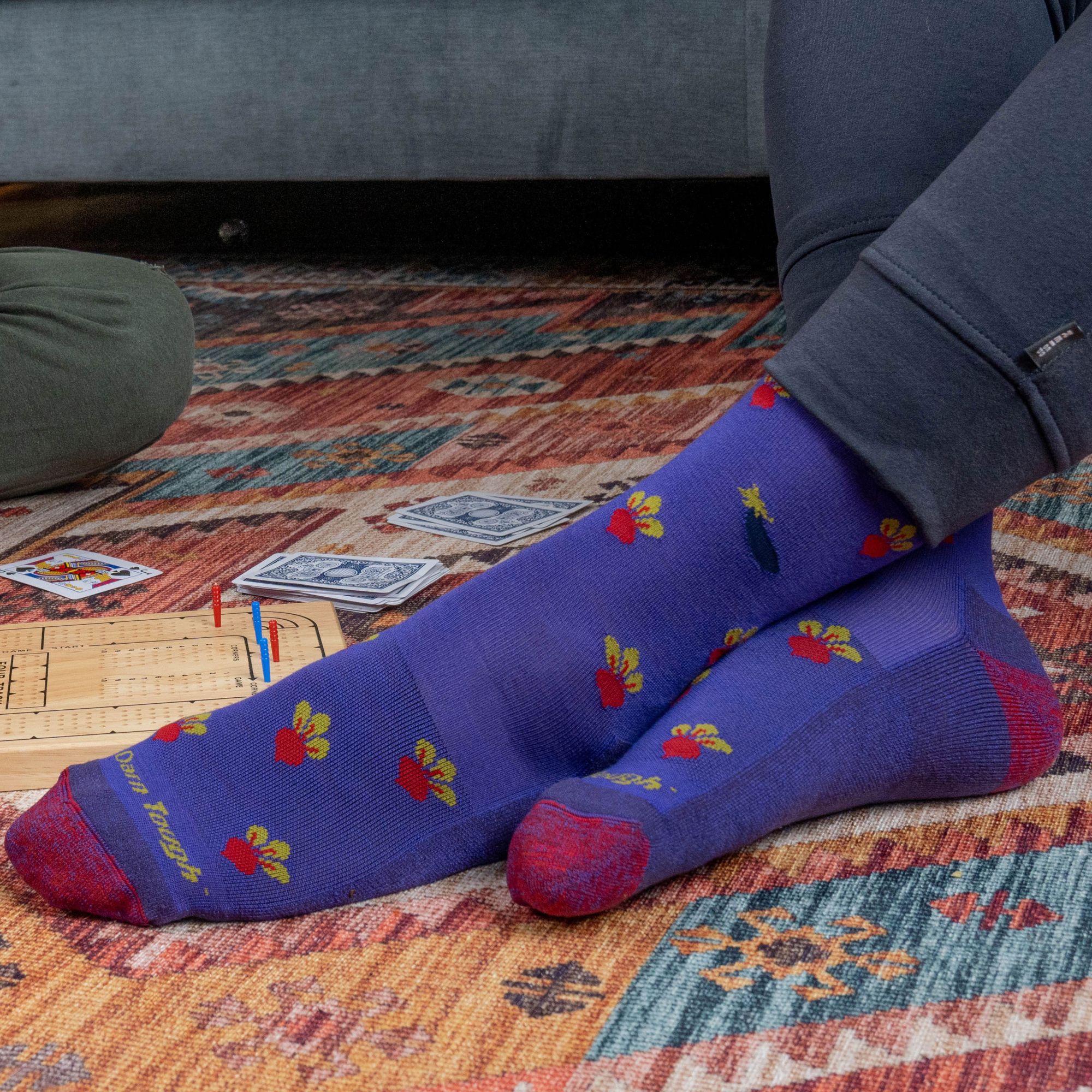Darn Tough Socks Men's Beets Crew Lightweight Lifestyle Sock - Image 6