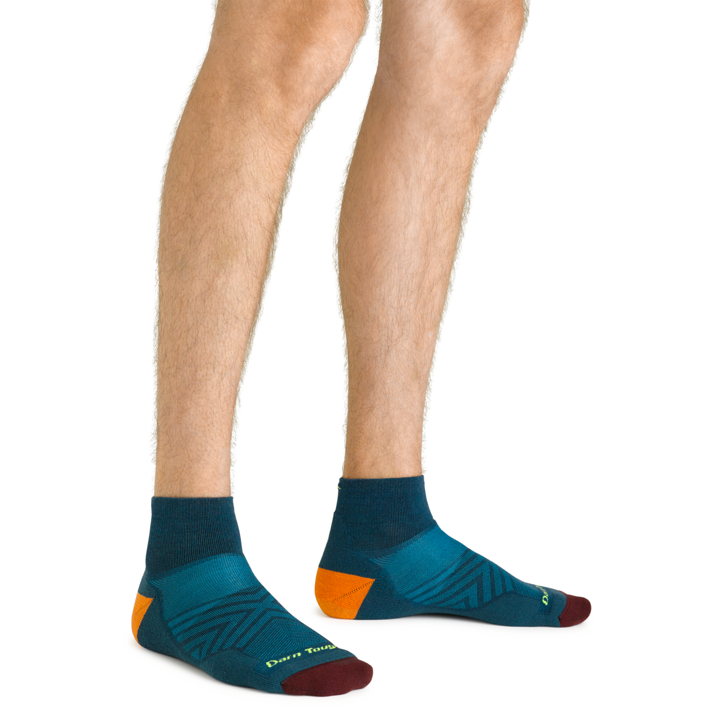 Darn Tough Socks Men's Run Quarter Cushioned Ultra-Lightweight Running Socks - Image 4