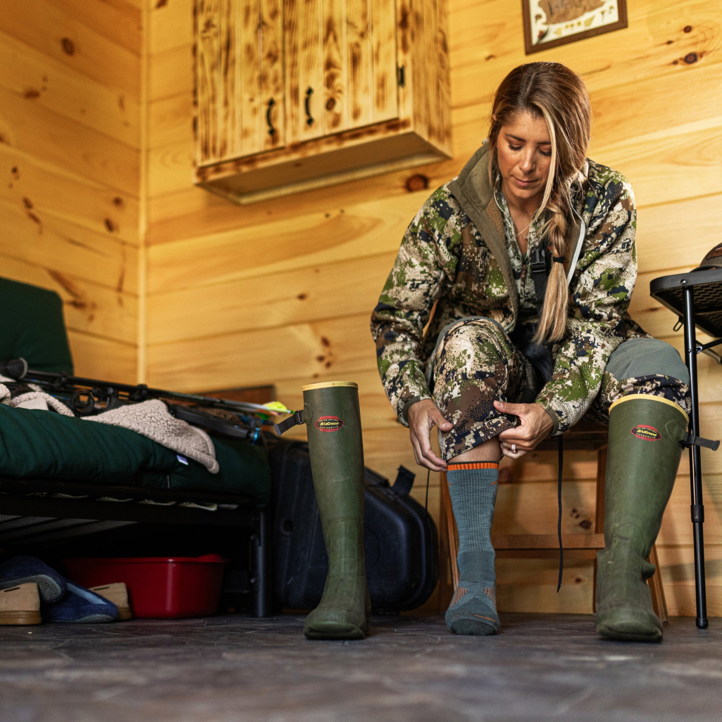 Darn Tough Socks Women's Boot Lightweight Hunting Socks - Image 3