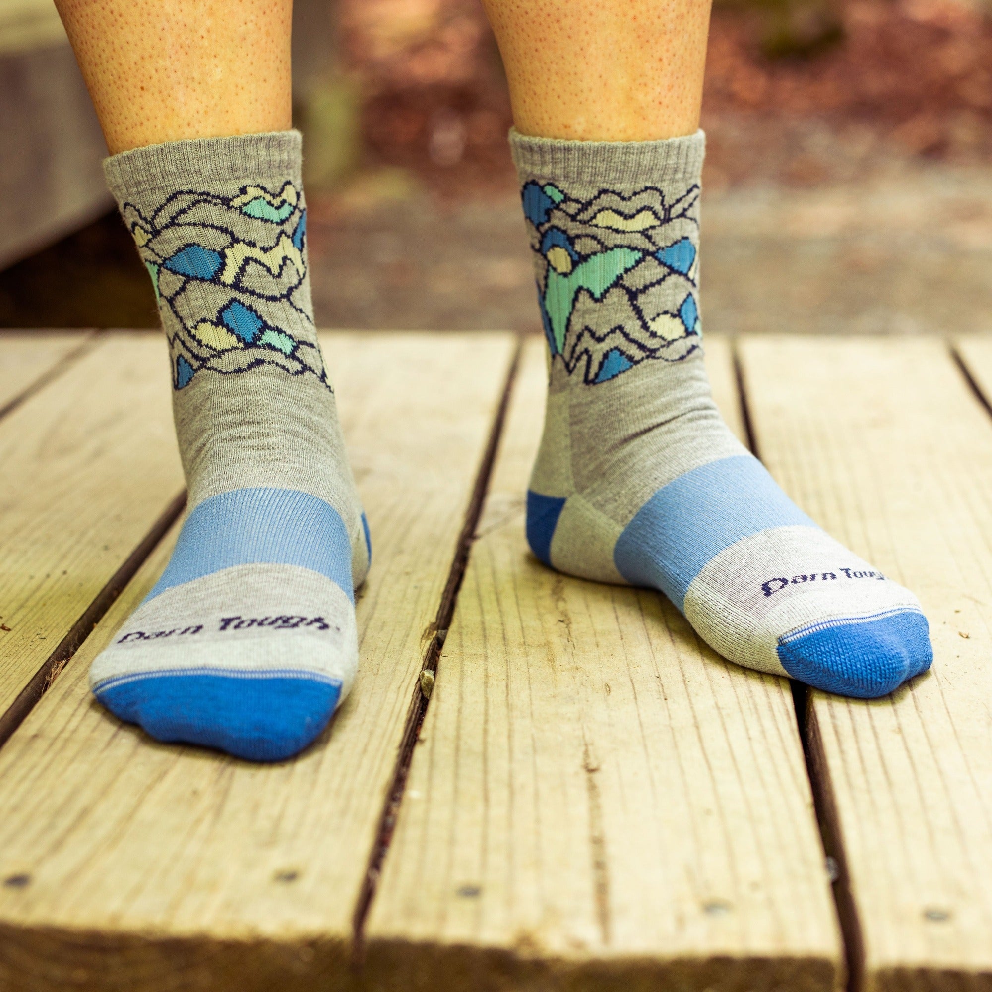 Darn Tough Socks Women's Coolmax® Overlook Micro Crew Hiking Sock-Last Chance - Image 4