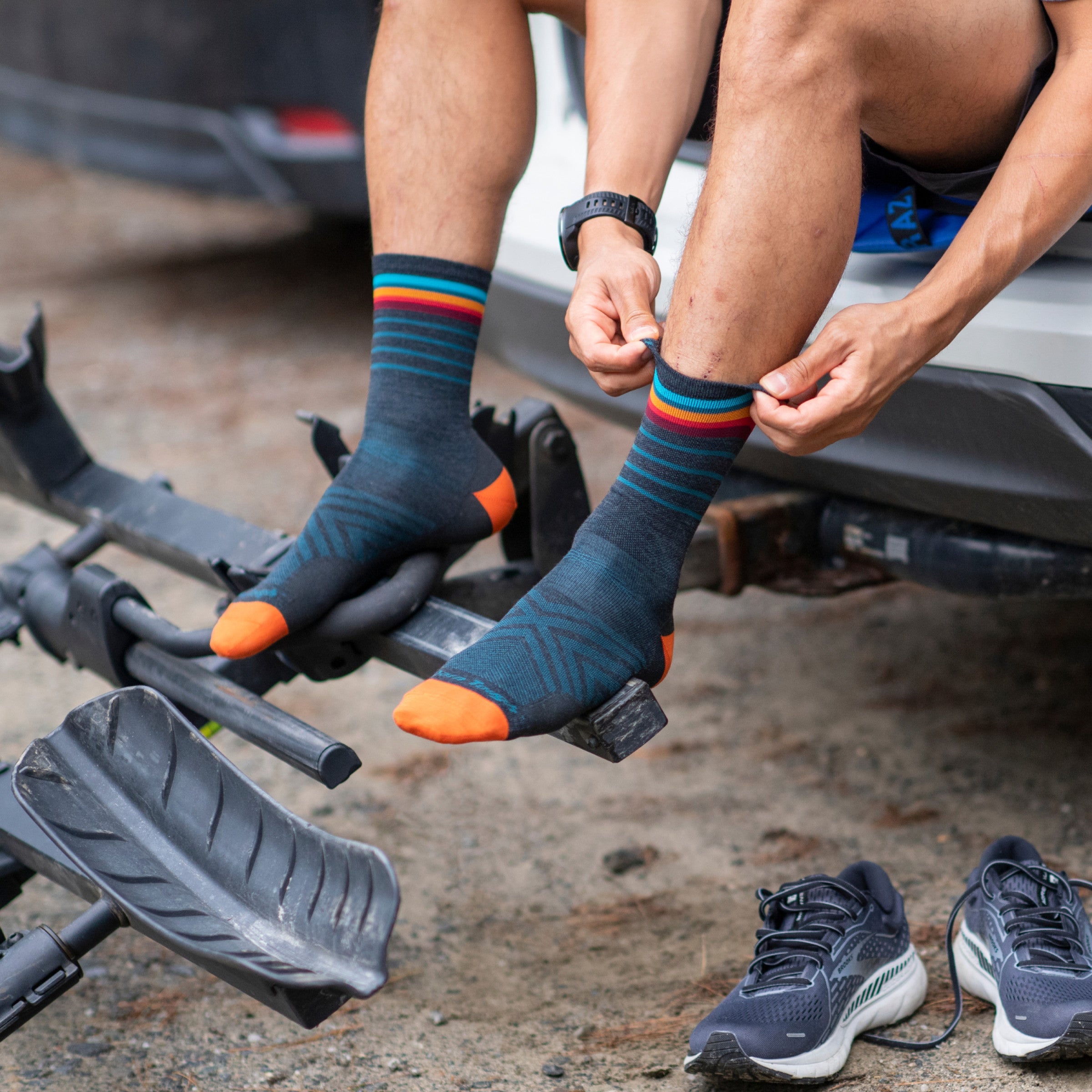 Darn Tough Socks Men's Stride Micro Crew Ultra-Lightweight Running Socks - Image 7