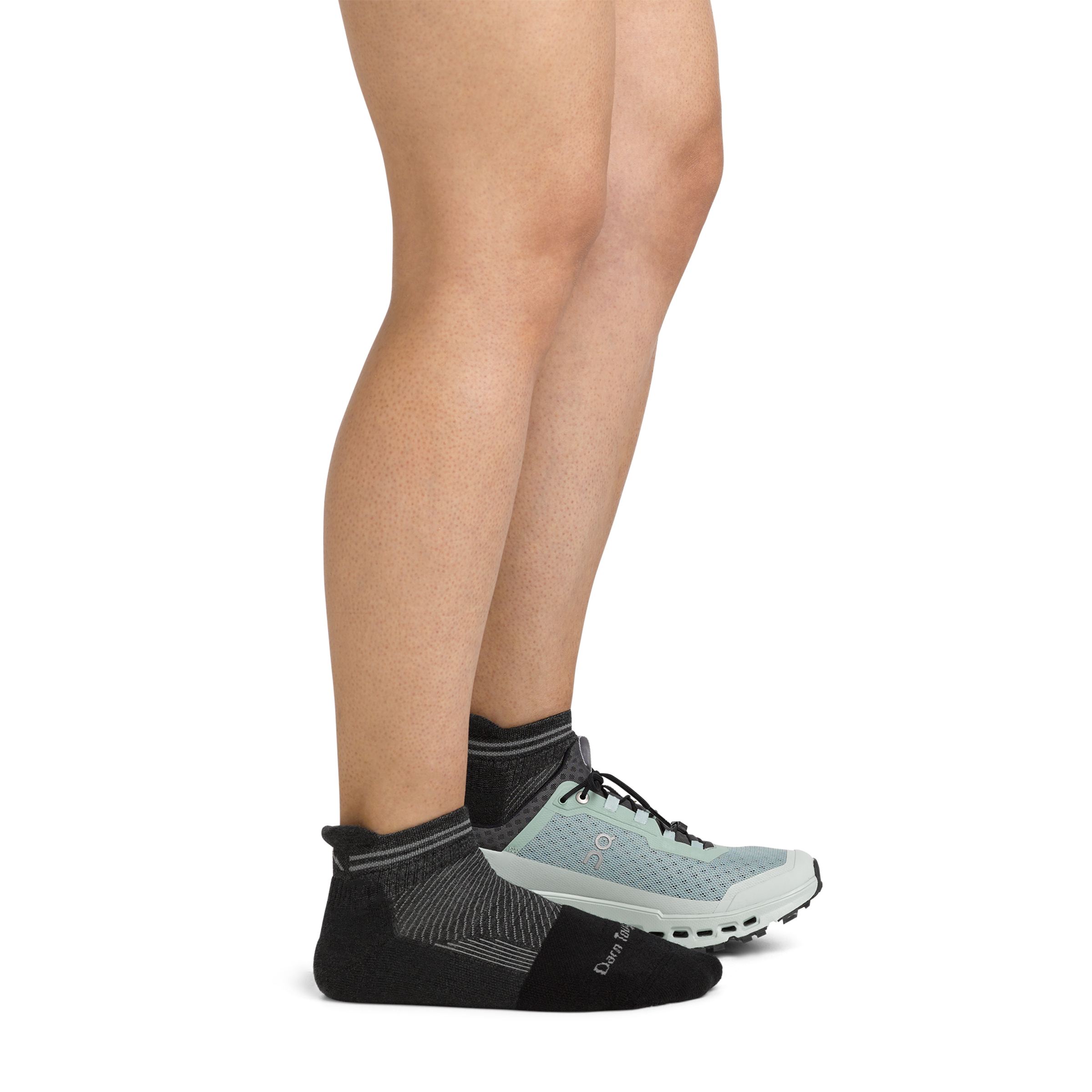 Darn Tough Socks Women's Steely No Show Tab Lightweight Work Sock - Image 5
