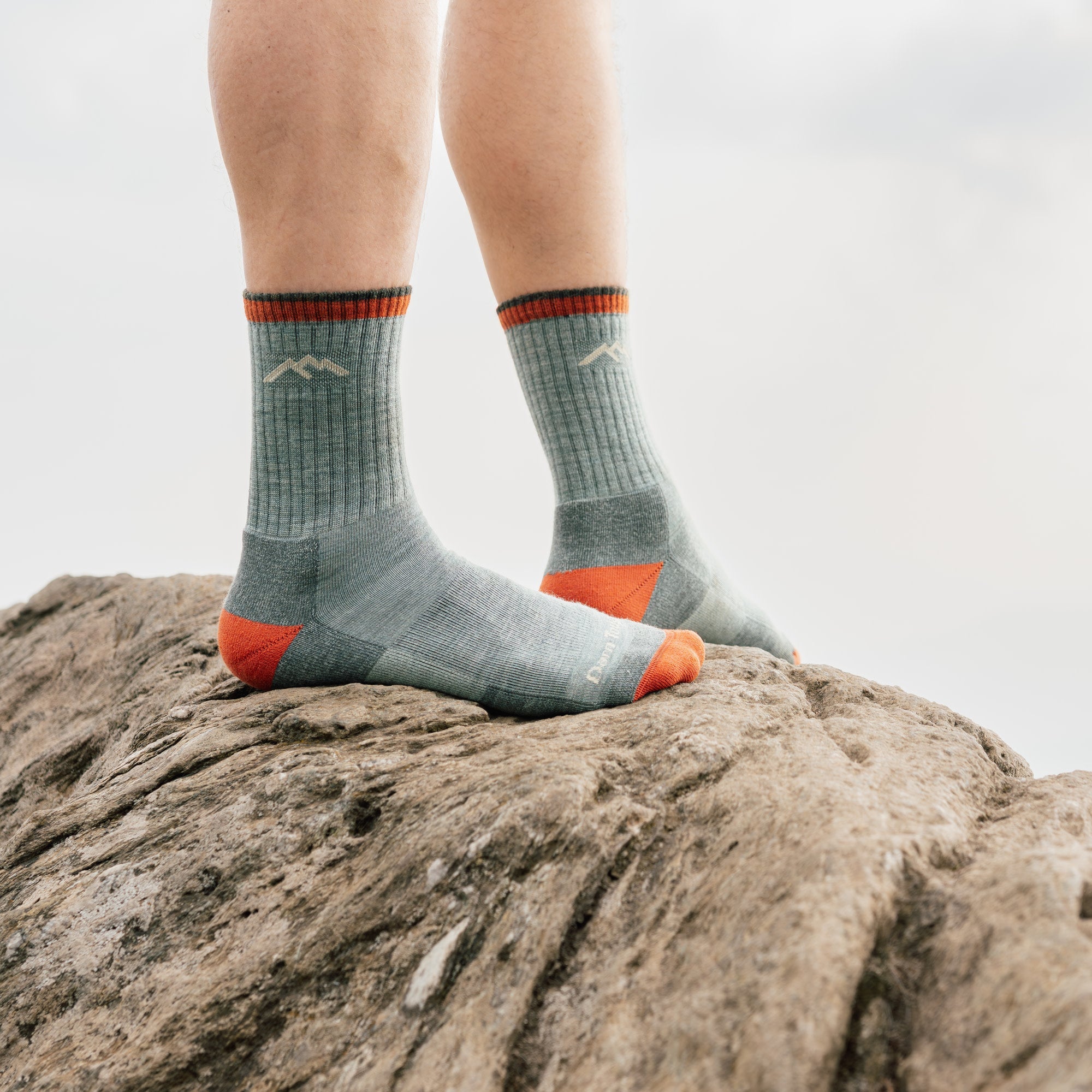 Darn Tough Socks Men's Limited Edition Hiker Micro Crew Midweight Hiking Sock - Image 6